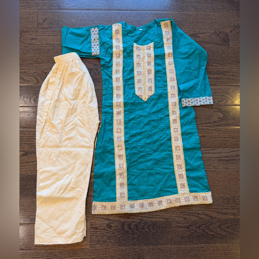 Teal Embroidered Pakistani  2 piece kids shalwar kameeze 6-7 years old